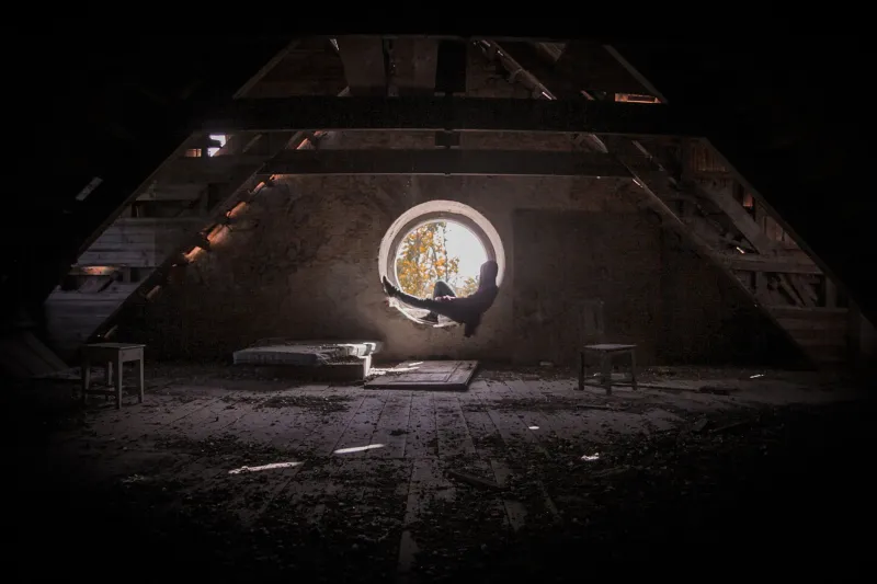 Feeling Ghosts Before the Gadgets Do: Inside the World of Empathic Paranormal Investigators